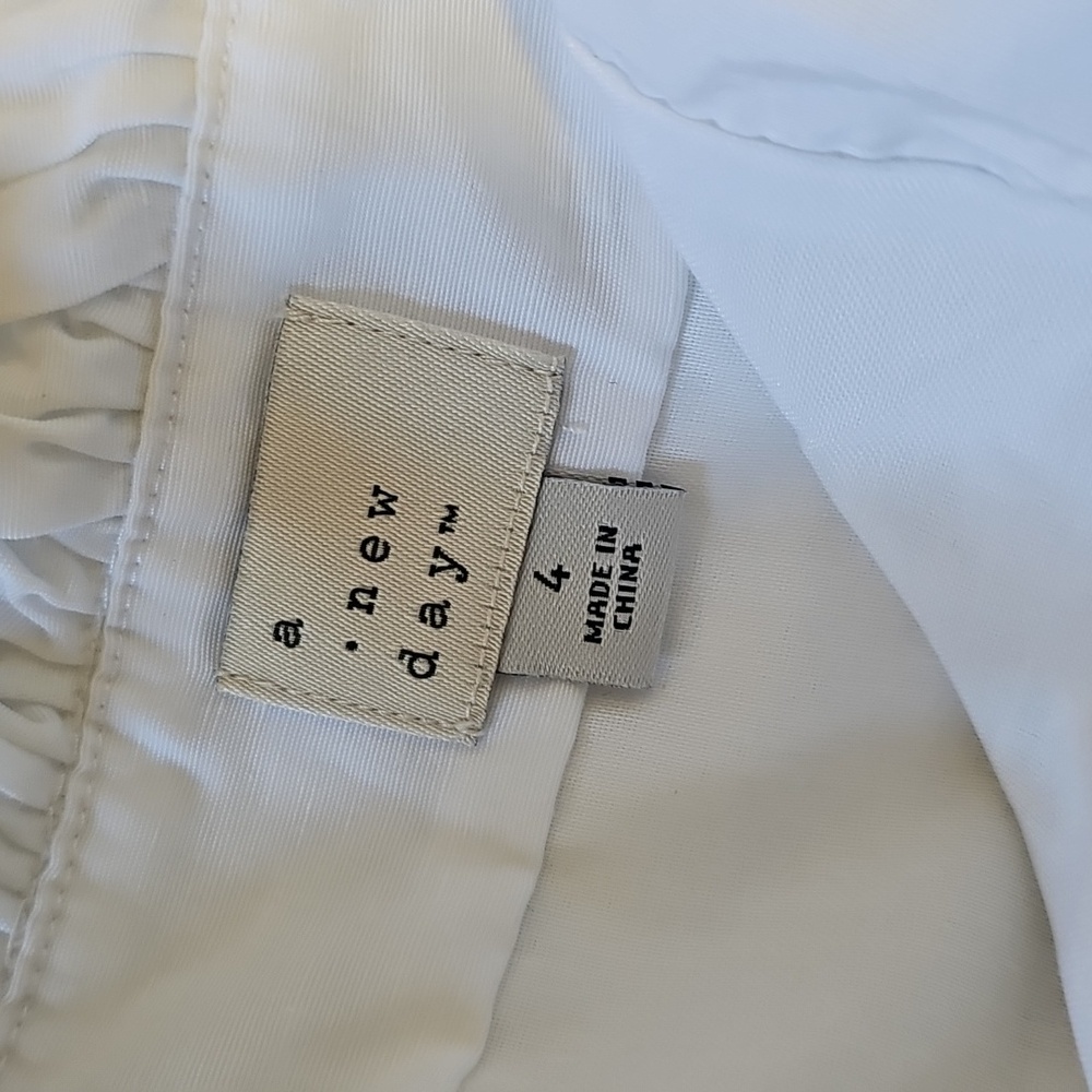 NWT A New Day Ruffle Mini A-Line White Size 4 - Picture 9 of 10